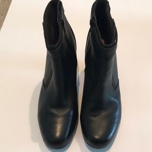 clarks kalea gillian bootie